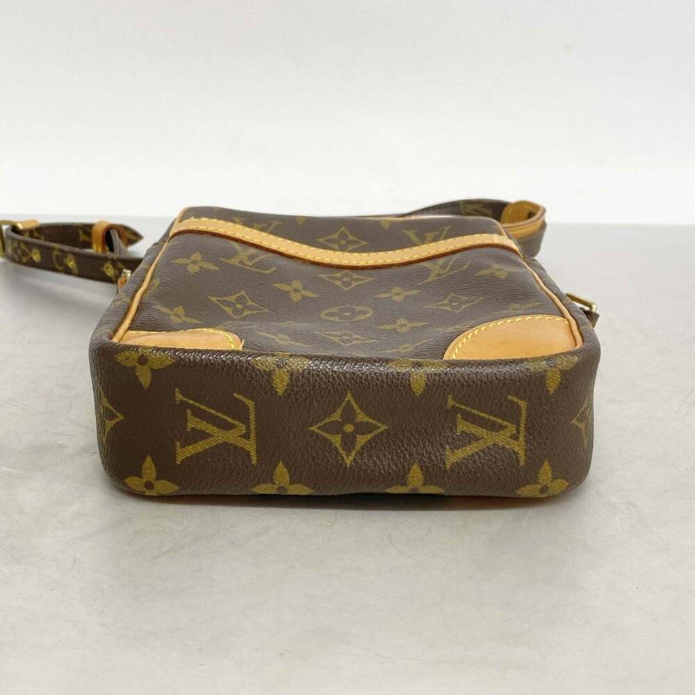 LOUIS VUITTON Brown Monogram Shoulder Bag - Picture 3 of 10